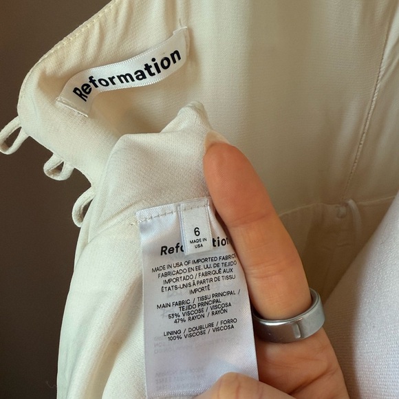 Reformation Lecce gown in Ivory Coast - Picture 10 of 11